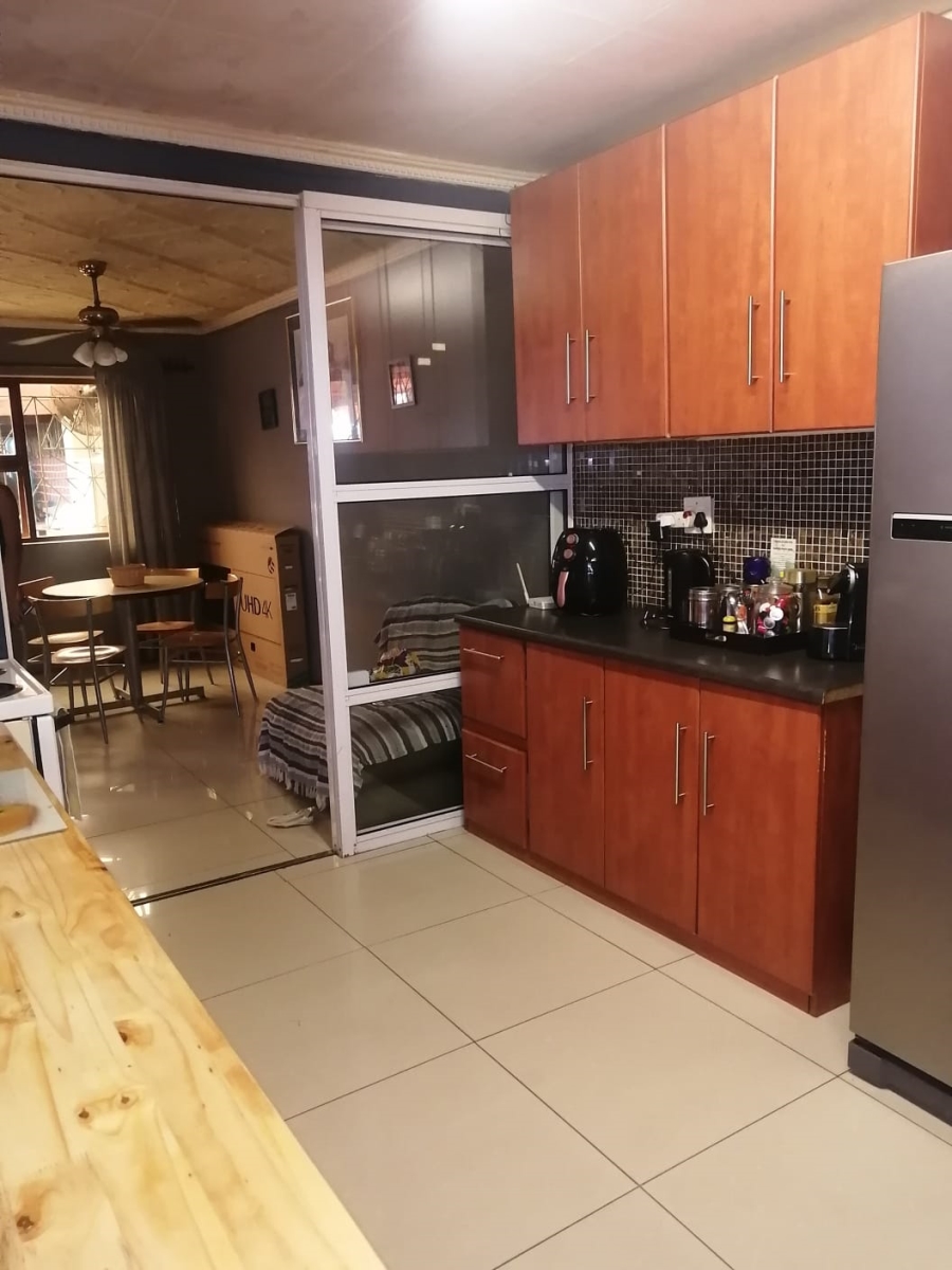 2 Bedroom Property for Sale in Westridge Western Cape